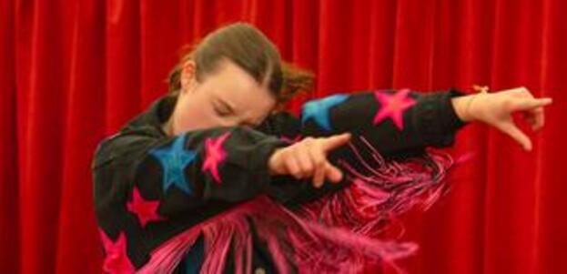 Sunny Dancer (2026) 5